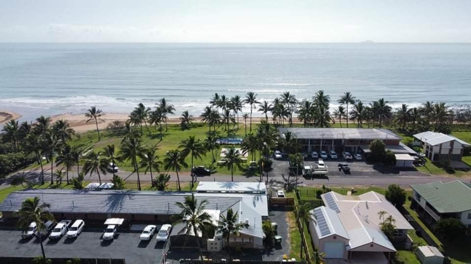 Sarina Beach Motel Grasstree Beach Ngoại thất bức ảnh