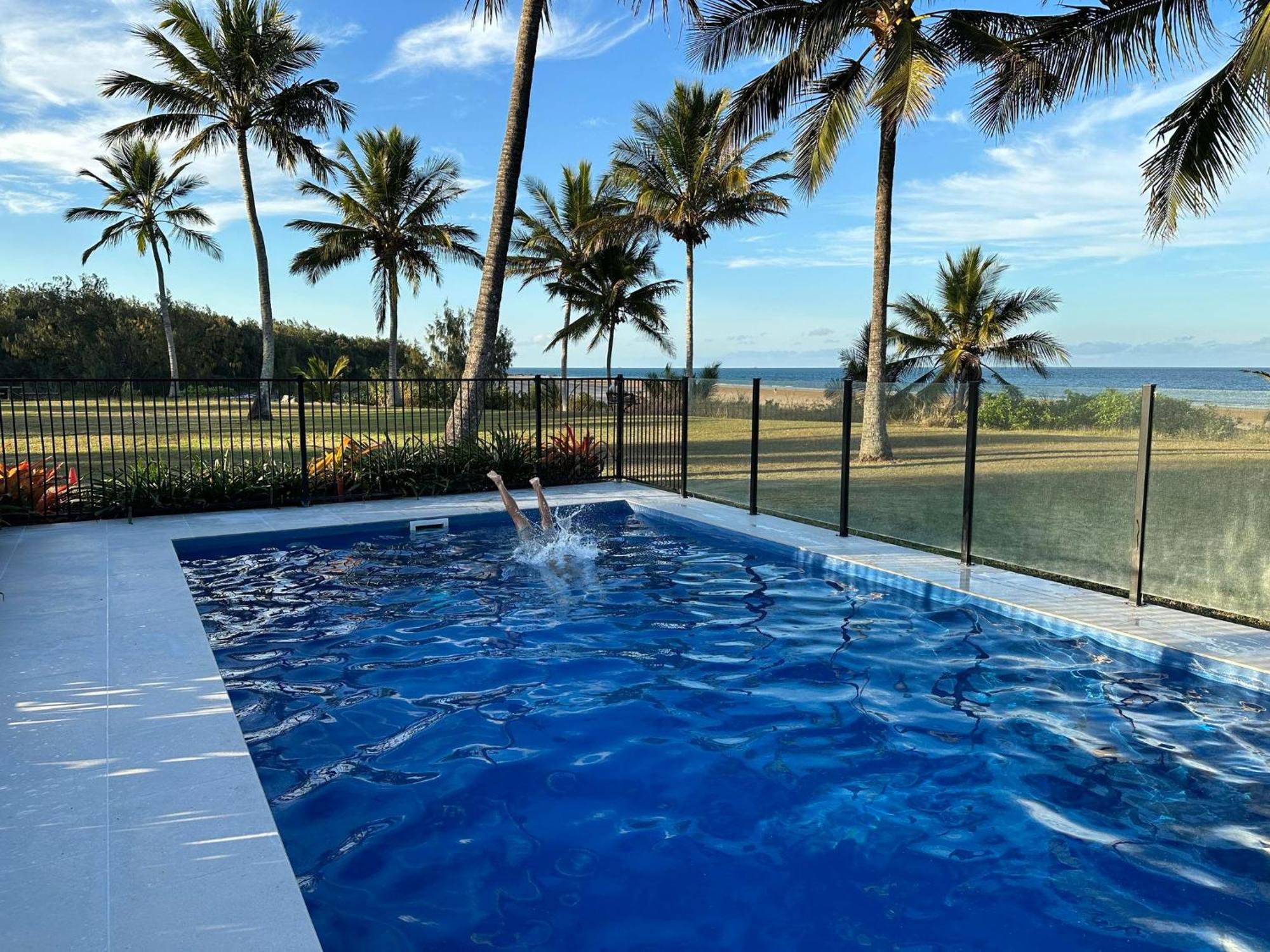 Sarina Beach Motel Grasstree Beach Ngoại thất bức ảnh