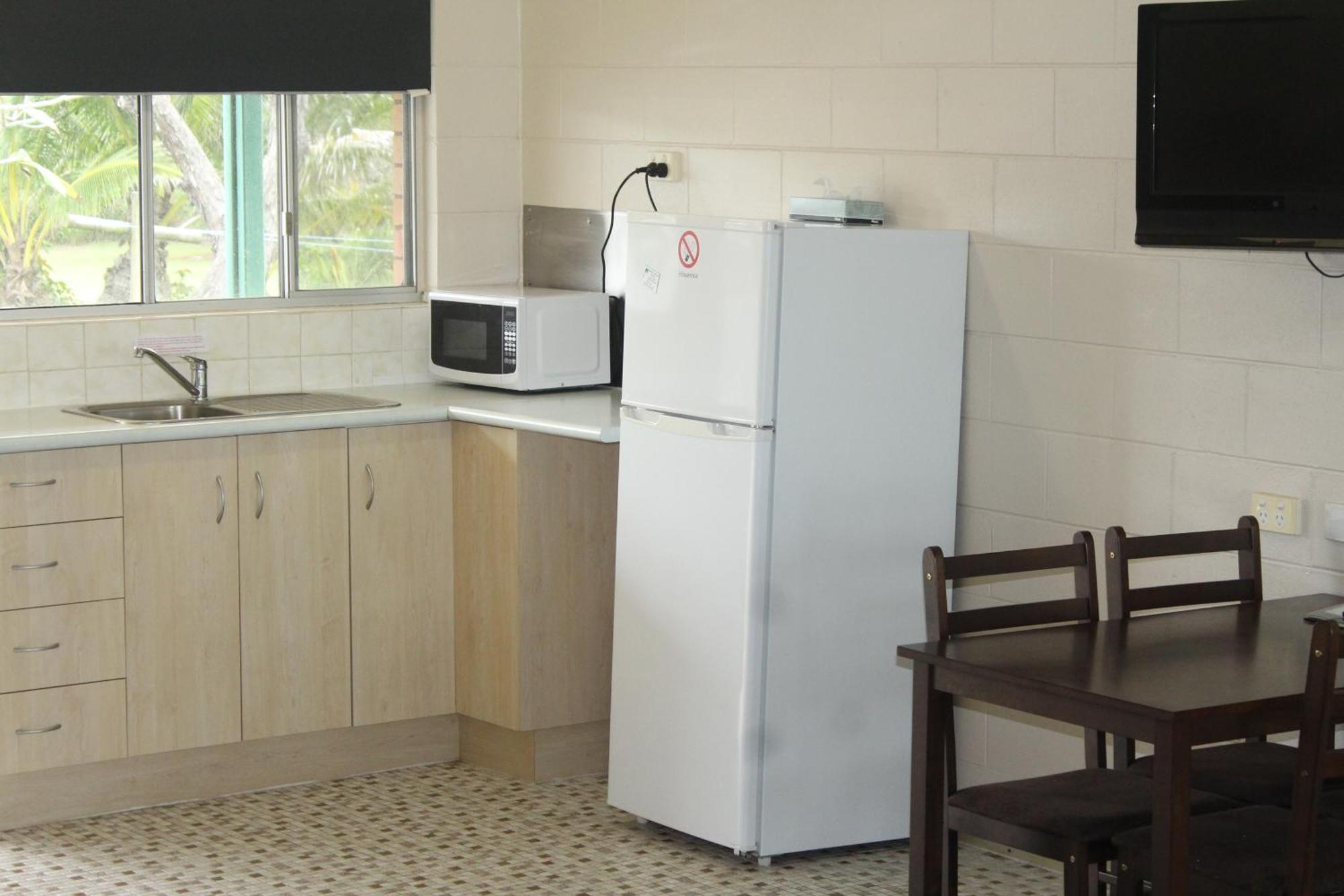 Sarina Beach Motel Grasstree Beach Phòng bức ảnh