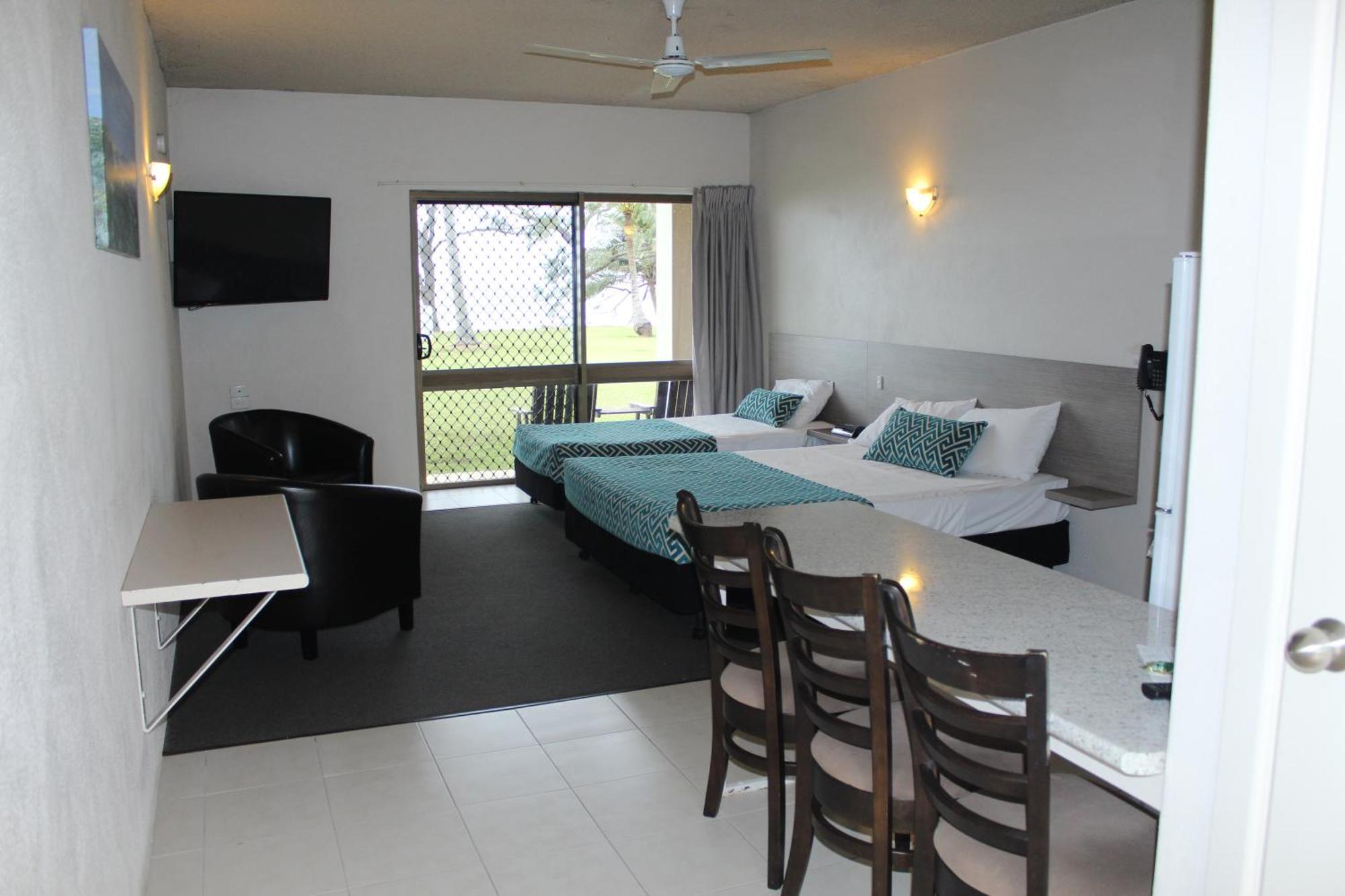 Sarina Beach Motel Grasstree Beach Phòng bức ảnh